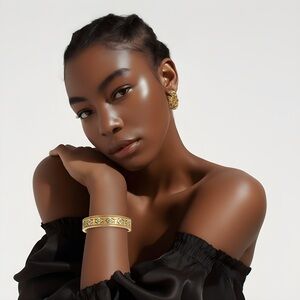 *NEW* Elegant 18K Gold Plated Turquoise Spring Open Bangle Bracelet